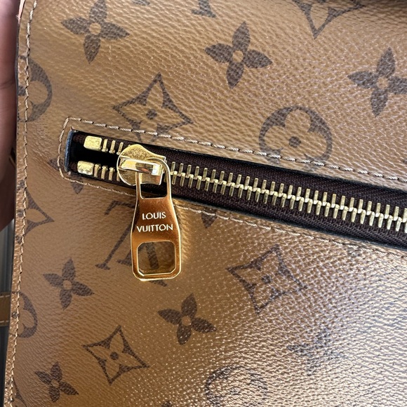 Louis Vuitton Pochette Métis Monogram Reverse – Authentic & Excellent Condition - Picture 11 of 12